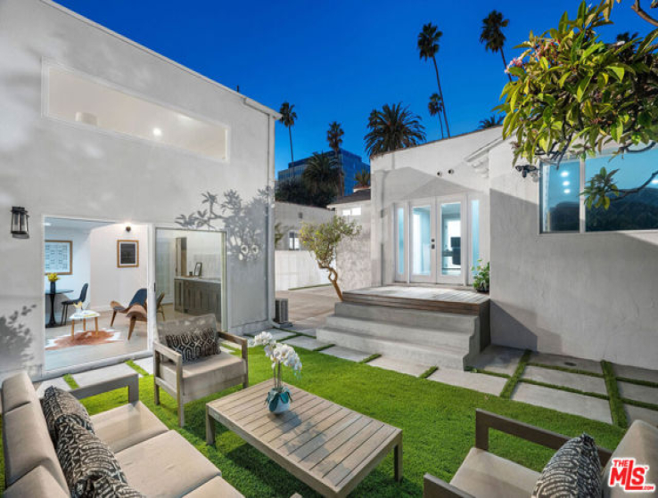 4 Bed Home for Sale in Beverly Hills, California