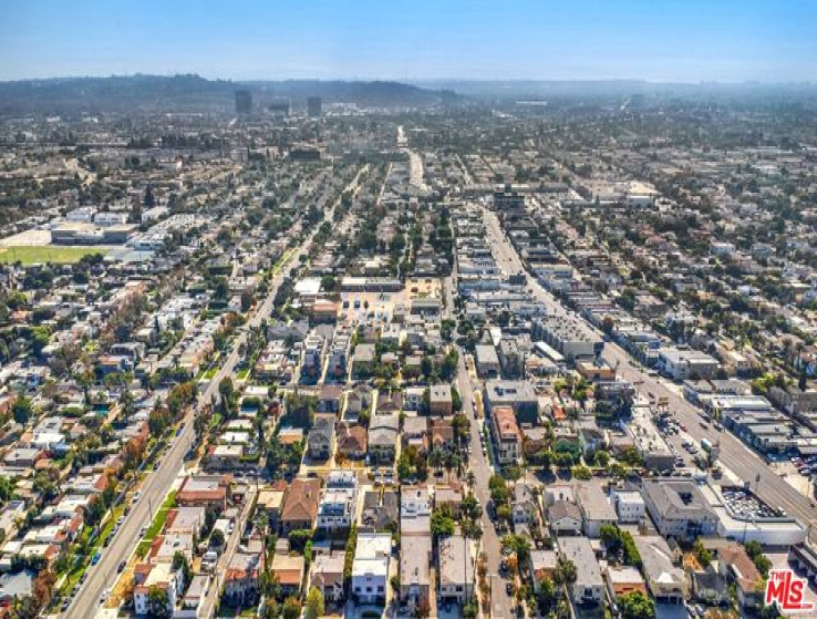  Income Home for Sale in Los Angeles, California