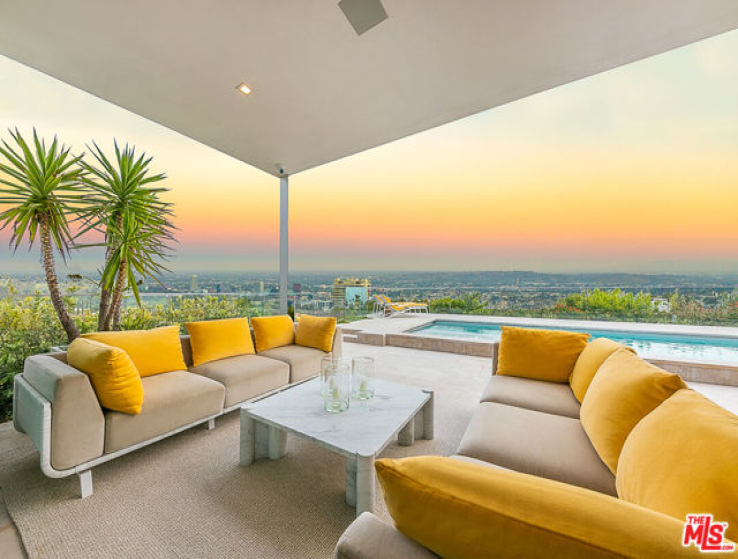 3 Bed Home for Sale in Beverly Hills, California