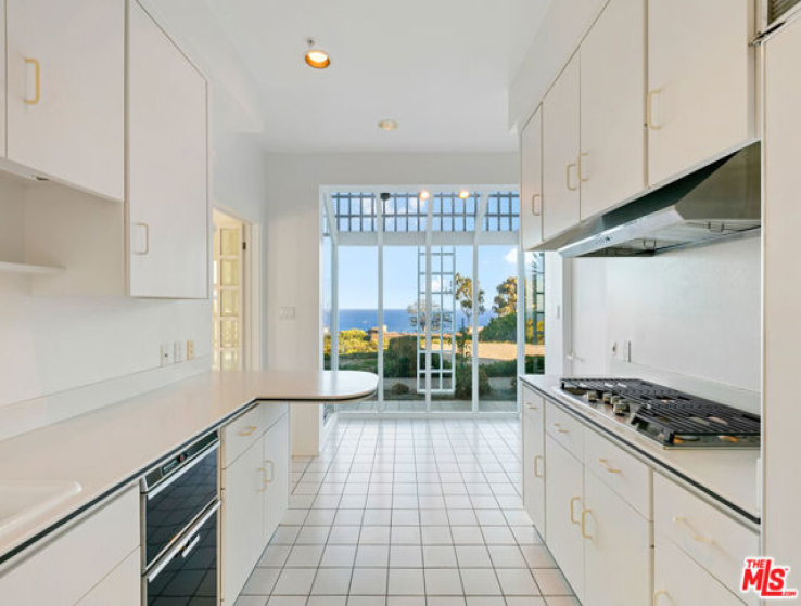 4 Bed Home for Sale in Malibu, California