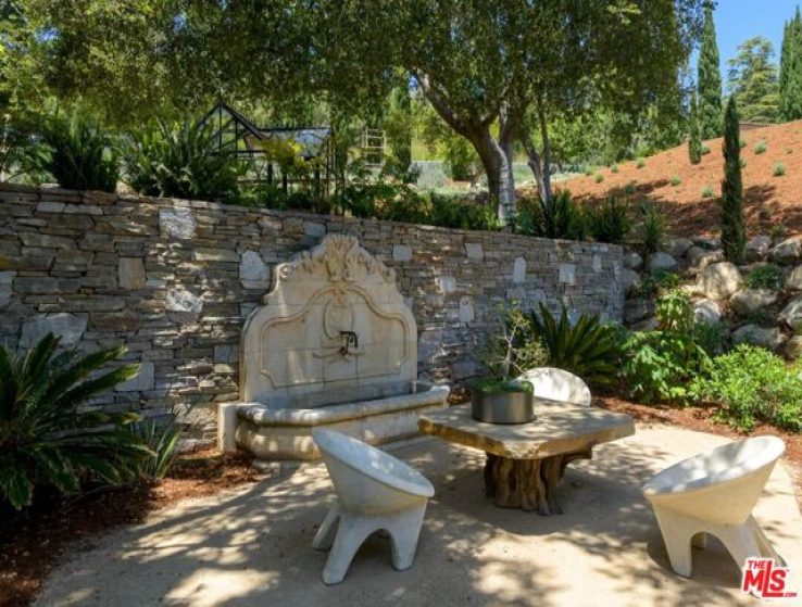 6 Bed Home for Sale in Santa Barbara, California