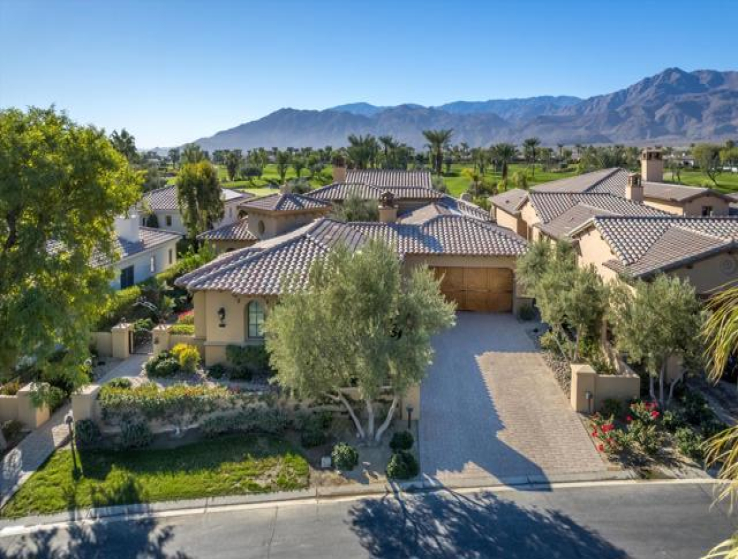 4 Bed Home for Sale in La Quinta, California