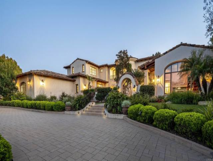 5 Bed Home for Sale in Rancho Santa Fe, California