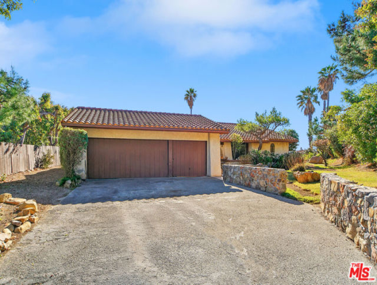 2 Bed Home for Sale in Malibu, California