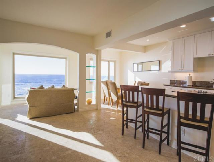 2 Bed Home to Rent in La Jolla, California