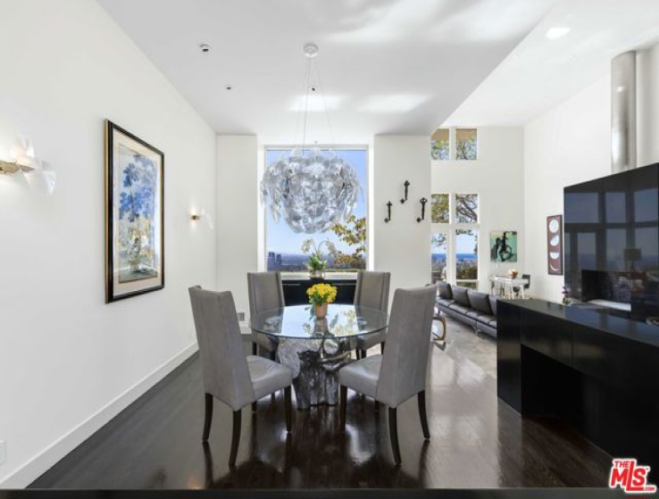 4 Bed Home for Sale in Beverly Hills, California