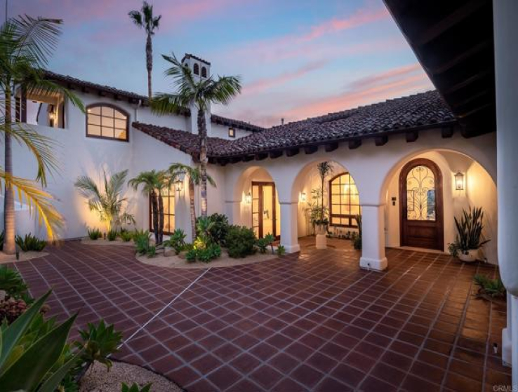 6 Bed Home for Sale in Rancho Santa Fe, California