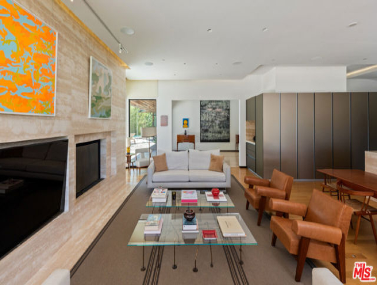 6 Bed Home for Sale in Beverly Hills, California