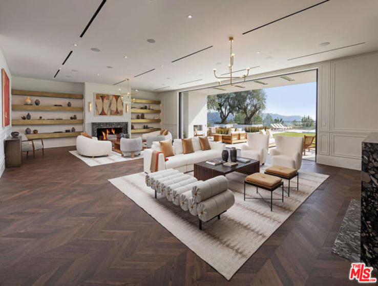 9 Bed Home for Sale in Beverly Hills, California