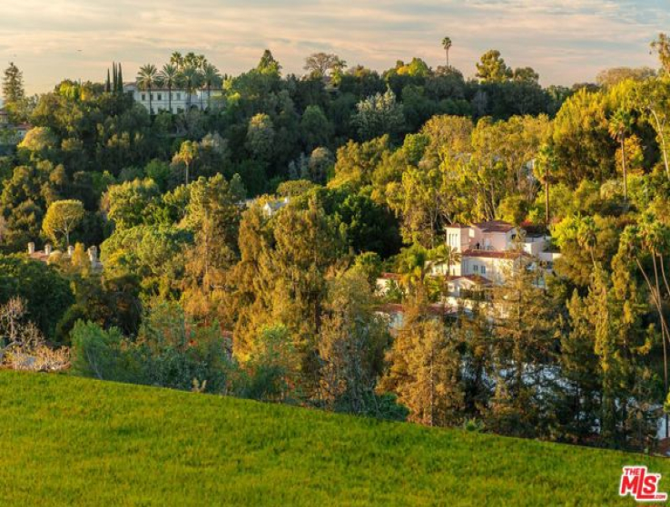  Land for Sale in Bel Air, California