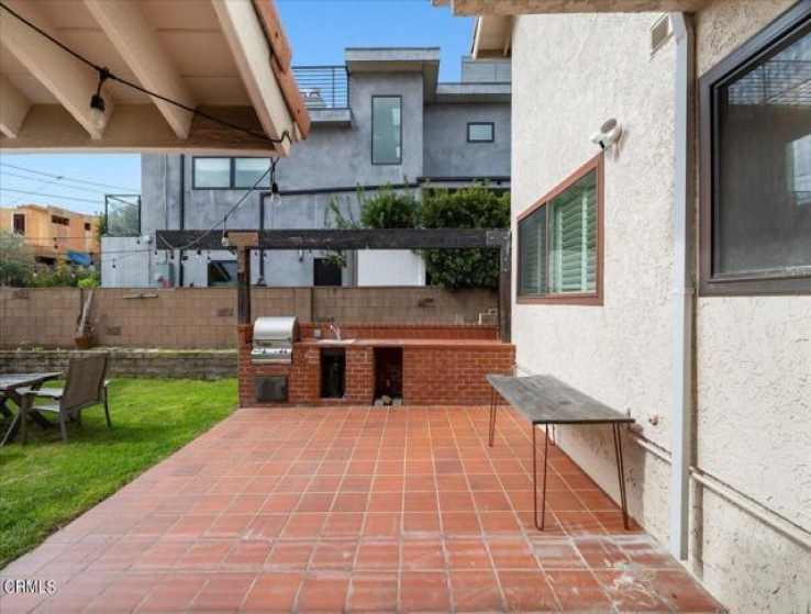 7 Bed Home for Sale in Santa Monica, California