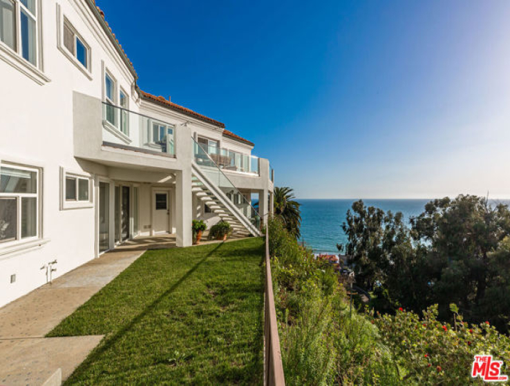 4 Bed Home for Sale in Malibu, California