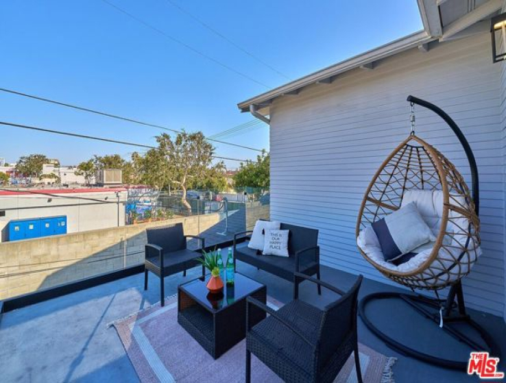 3 Bed Home for Sale in Los Angeles, California