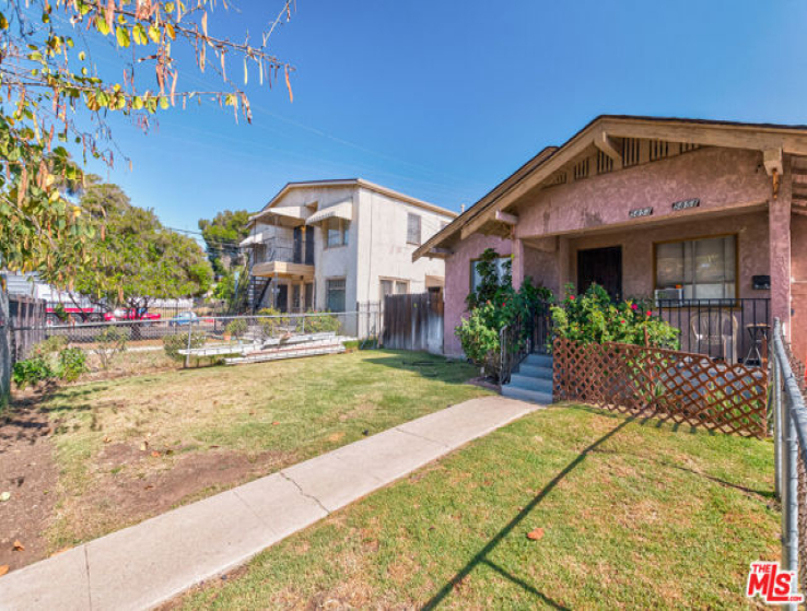  Income Home for Sale in Los Angeles, California