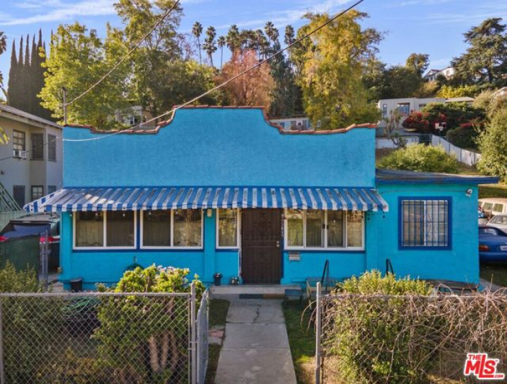 3 Bed Home for Sale in Los Angeles, California