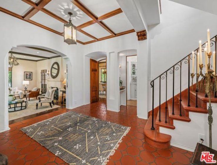 4 Bed Home for Sale in Los Angeles, California