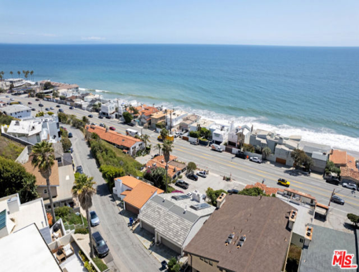 4 Bed Home for Sale in Malibu, California