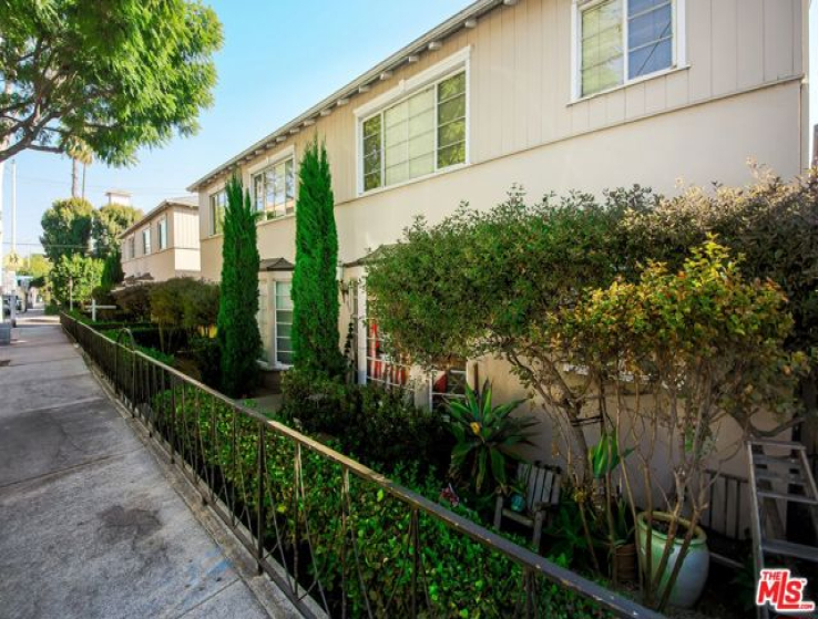  Income Home for Sale in West Hollywood, California