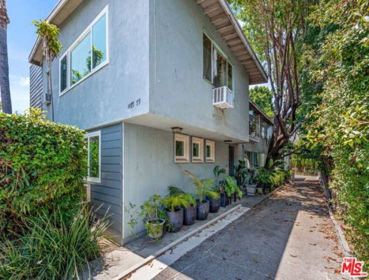  Income Home for Sale in West Hollywood, California