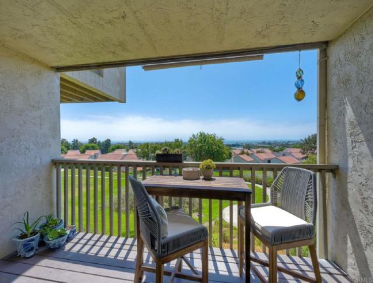 2 Bed Home to Rent in Carlsbad, California