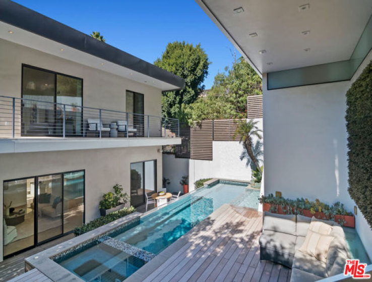 5 Bed Home for Sale in Beverly Hills, California