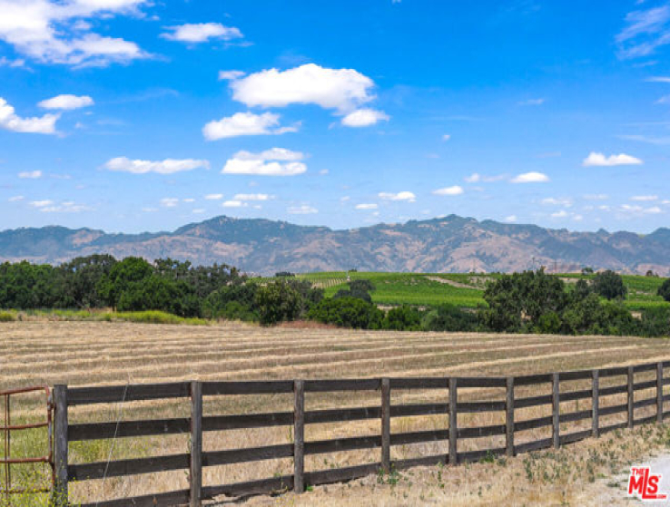 3 Bed Home for Sale in Santa Ynez, California