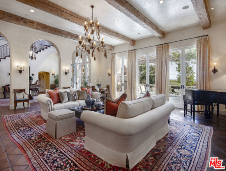 8 Bed Home for Sale in Montecito, California