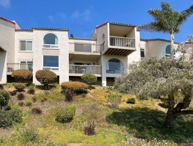 2 Bed Home to Rent in Carlsbad, California