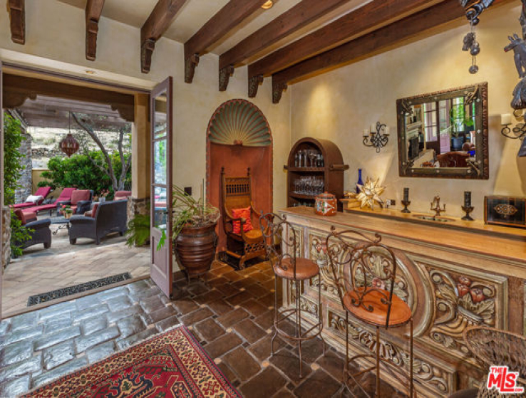 6 Bed Home for Sale in Agoura Hills, California