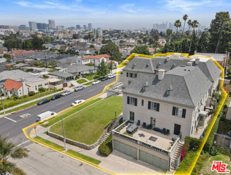  Income Home for Sale in Los Angeles, California