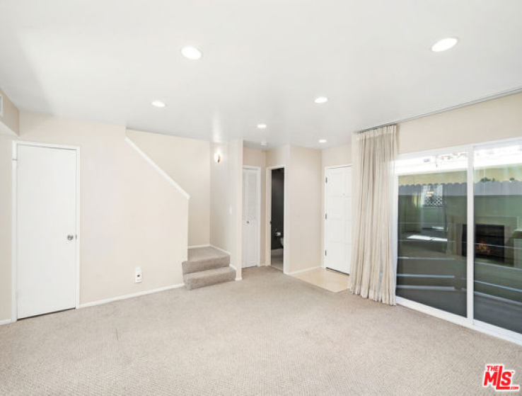 3 Bed Home for Sale in Santa Monica, California