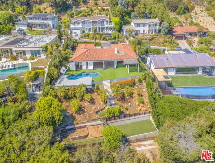 4 Bed Home for Sale in Pacific Palisades, California