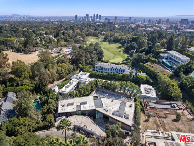 8 Bed Home for Sale in Los Angeles, California