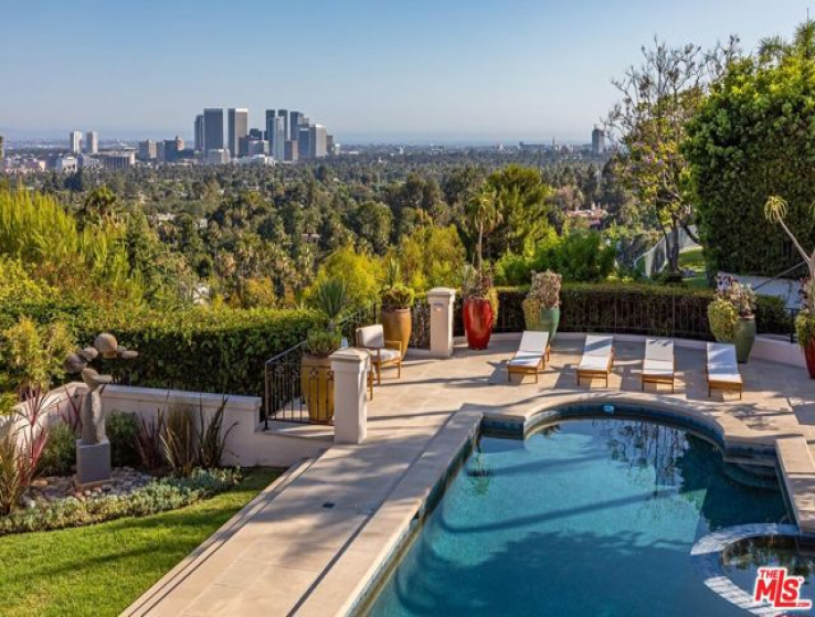 5 Bed Home for Sale in Beverly Hills, California