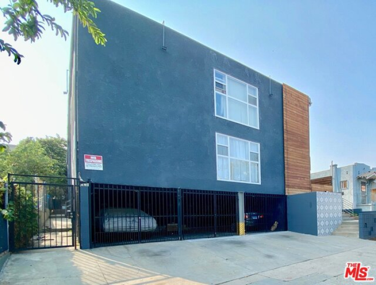 2 Bed Home to Rent in Los Angeles, California