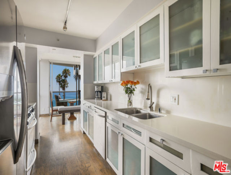 3 Bed Home for Sale in Santa Monica, California