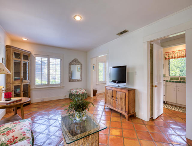 4 Bed Home for Sale in Pasadena, California