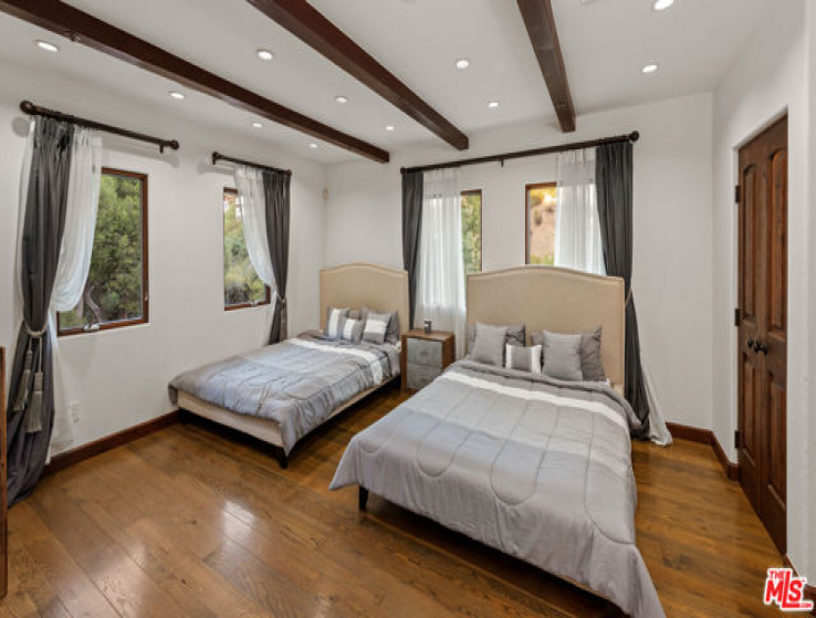 4 Bed Home for Sale in Los Angeles, California