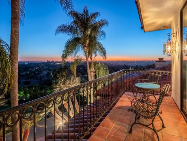 5 Bed Home for Sale in Rancho Santa Fe, California