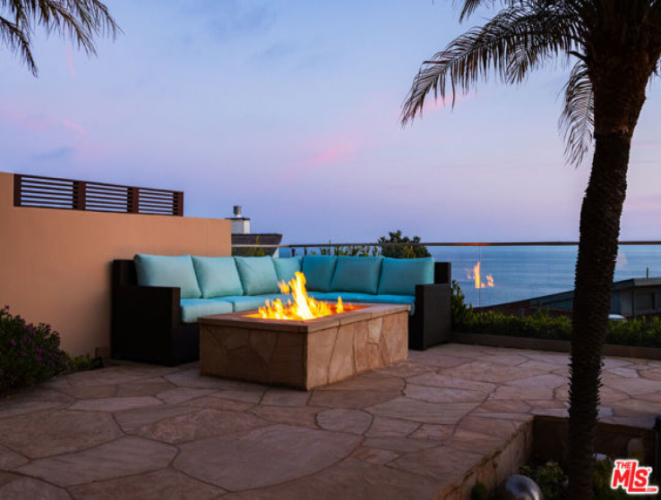 3 Bed Home for Sale in Malibu, California