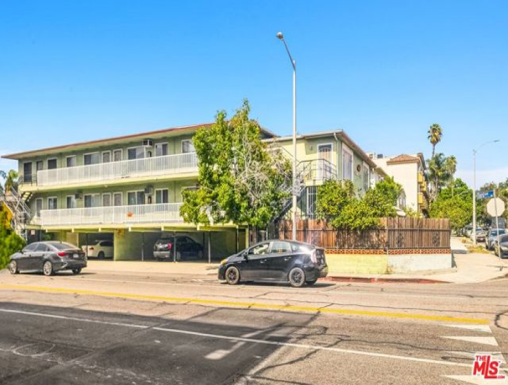  Income Home for Sale in Los Angeles, California