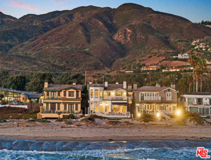 5 Bed Home for Sale in Malibu, California