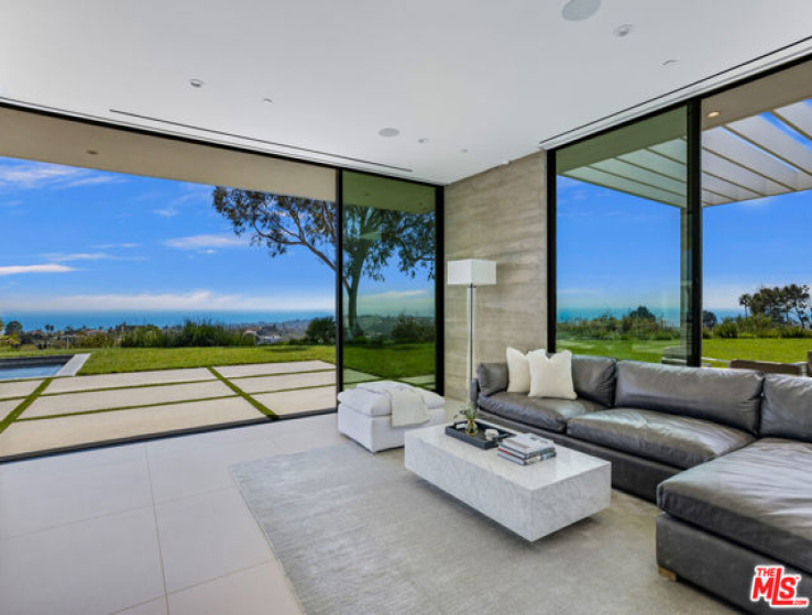 5 Bed Home for Sale in Malibu, California