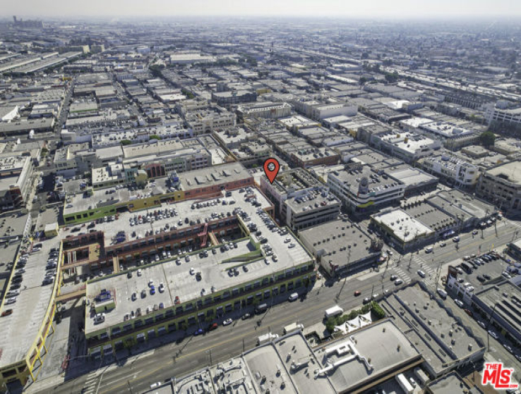  Commercial for Sale in Los Angeles, California