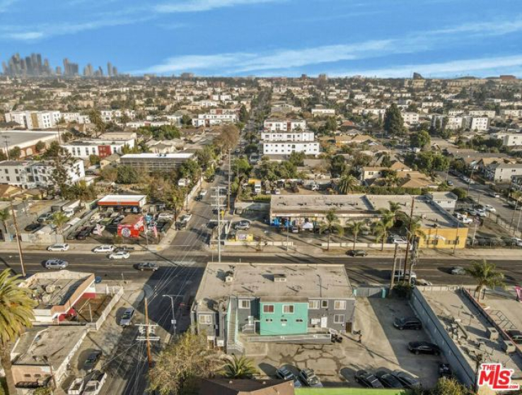  Income Home for Sale in Los Angeles, California