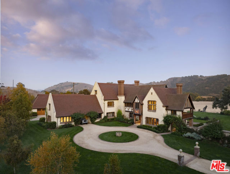 6 Bed Home for Sale in Santa Ynez, California