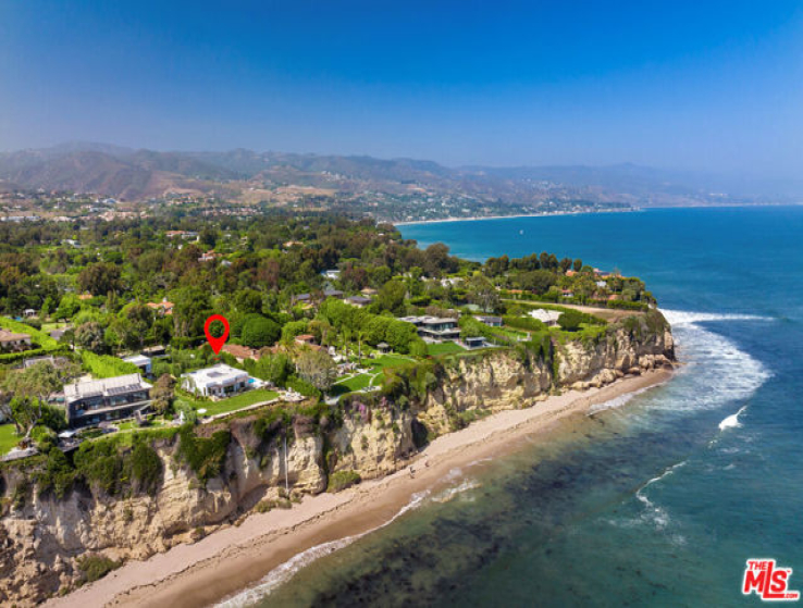 4 Bed Home for Sale in Malibu, California