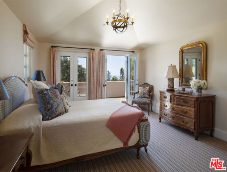 8 Bed Home for Sale in Montecito, California