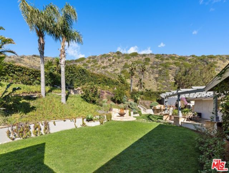 4 Bed Home for Sale in Malibu, California