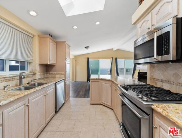 3 Bed Home for Sale in Malibu, California